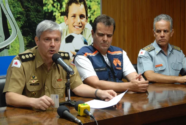 Coronel Eduardo Mendes de Souza, coronel Alexandre Lucas e o tenente coronel Aurélio Mendonça
