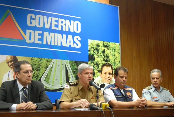 Carlos Gonçalves, Eduardo Mendes de Souza, Alexandre Lucas e Aurélio Mendonça durante entrevista coletiva