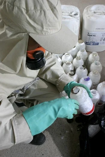 O recolhimento das embalagens vazias de agrotóxicos é obrigatório, previsto em lei