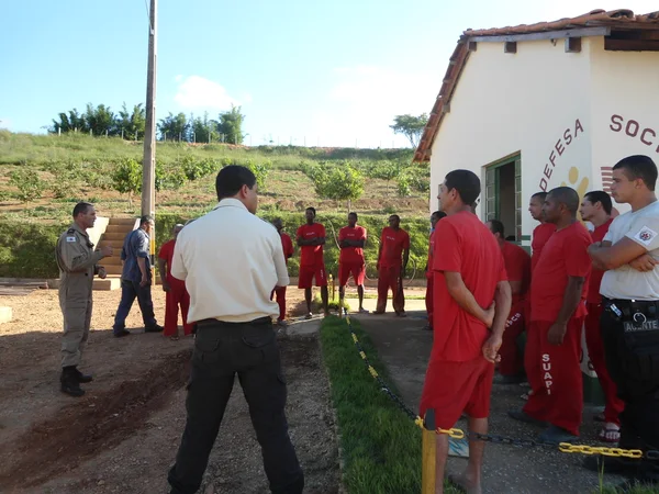 Curso tem como objetivo preparar os detentos e agentes para o combate a incêndios florestais