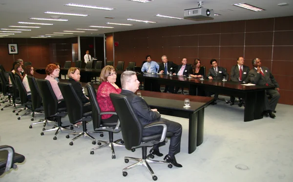 Em audiência do Palácio Tiradentes, Antonio Anastasia recebeu a equipe da Ouvidora-Geral do Estado