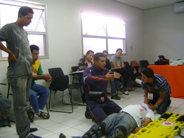 Treinamento tem duração de 10 dias, sendo 10 horas/aula por dia