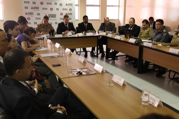Reunião estratégica da cúpula da Segurança Pública de Minas Gerais com lideranças policiais da 8ª Risp