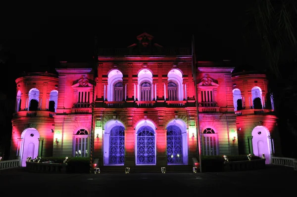 Em 2011, o Palácio da Liberdade recebeu iluminação especial em comemoração ao Outubro Rosa