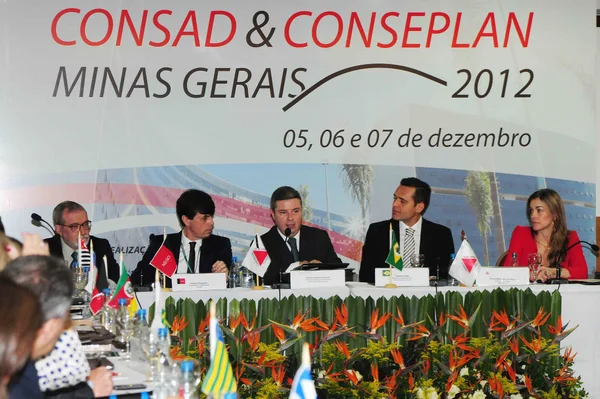 Governador Antonio Anastasia participou da abertura do Consad e do Conseplan em Belo Horizonte