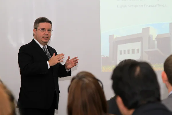 Governador apresentou a investidores internacionais as potencialidades econômicas de Minas