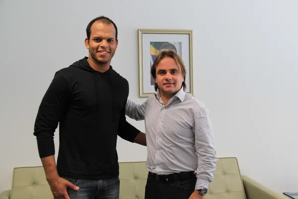 Tiago Shark e o secretário de Estado de Esportes e da Juventude, Eros Biondini