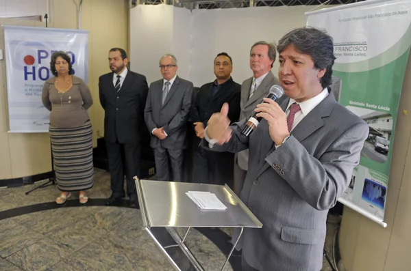 O secretário Antônio Jorge de Souza Marques assumiu ainda o compromisso de dar continuidade à parceria com o hospital