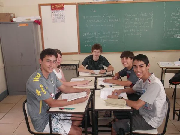 Alunos do Estado se preparam para as provas, que serão aplicadas neste sábado