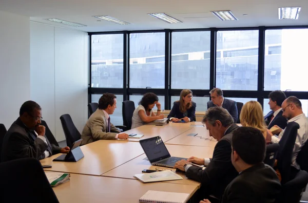 Durante a reunião, Narcio Rodrigues fez questão de ressaltar a importância da organização em conjunto entre as fundações