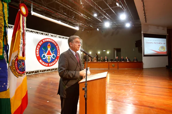 Segundo o governador, apesar das dificuldades financeiras enfrentadas pela administração, há um esforço para melhorar o serviço público como um todo