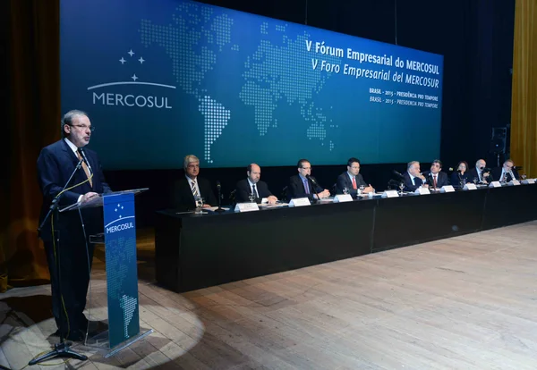 O ministro de Desenvolvimento, Indústria e Comércio Exterior, Armando Monteiro, destacou a importância estratégica do Mercosul para o Brasil