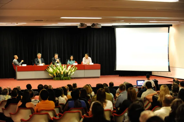 Celebração aconteceu no Auditório do BDMG