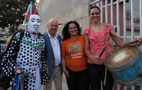 Festa tradicional da cultura popular reúne devotos para a celebração da fé