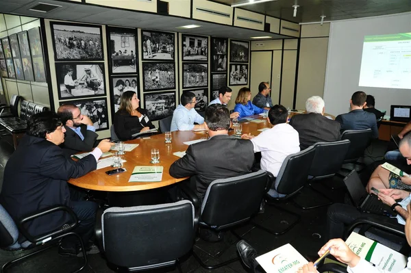 Durante o evento foi apresentado o modelo de gestão da Emater-MG e as diretrizes do seu departamento técnico