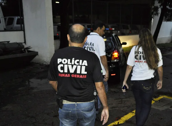 Aulas de táticas para o cumprimento de mandados de busca e apreensão e de prisão estão entre as atividades práticas previstas