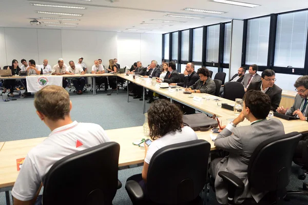 Encontro foi realizado na Cidade Administrativa nesta segunda-feira (29/2). Ao longo da semana, outras reuniões vão acontecer na capital