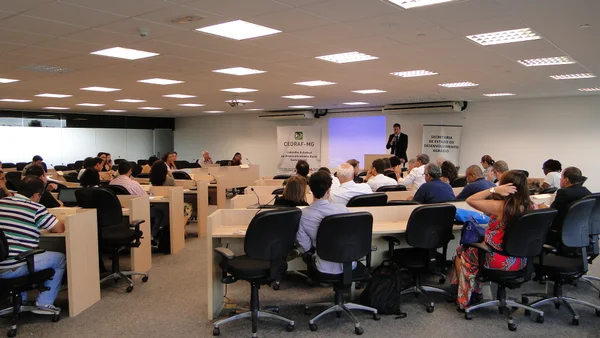 Secretário Glenio Martins fez um balanço das atividades da Seda ao empossar membros do Cedraf/MG