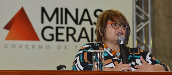A subsecretária de Assistência Social, Simone Albuquerque
