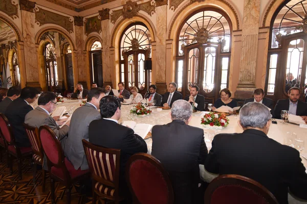 O governador Fernando Pimentel recebeu, em Belo Horizonte, a bancada federal de Minas Gerais