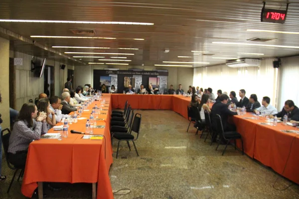 Reunião aconteceu, nessa segunda-feira (17/4), em Belo Horizonte