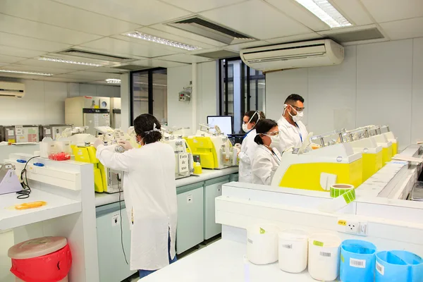 Fundação Hemominas trabalha com o que há de melhor em equipamentos para cada etapa do processo