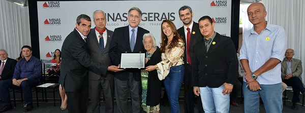 A construção da rodoviária atende a uma demanda do município para melhoria do transporte coletivo intermunicipal