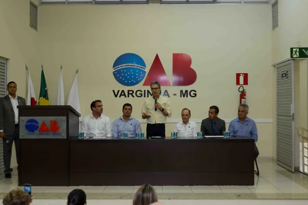 Governador também citou a importância dos gestores municipais na aprovação de medidas de ajustes nas contas do Estado