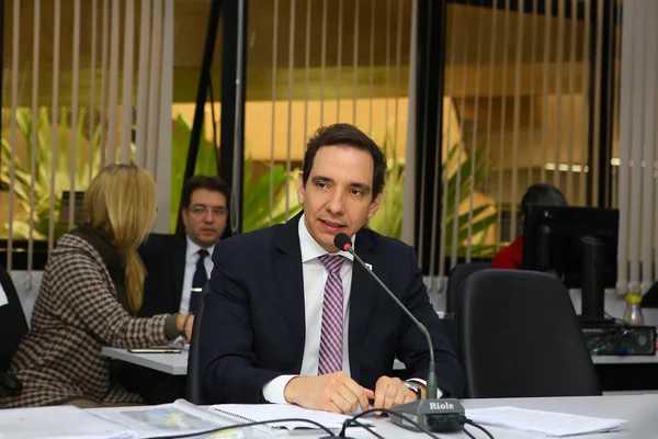 O secretário citou algumas iniciativas conjuntas que vêm sendo feitas pelo Governo de Minas