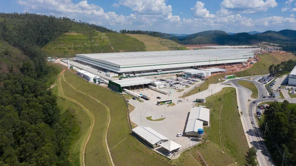 Centro de distribuição em Cajamar, no interior paulista