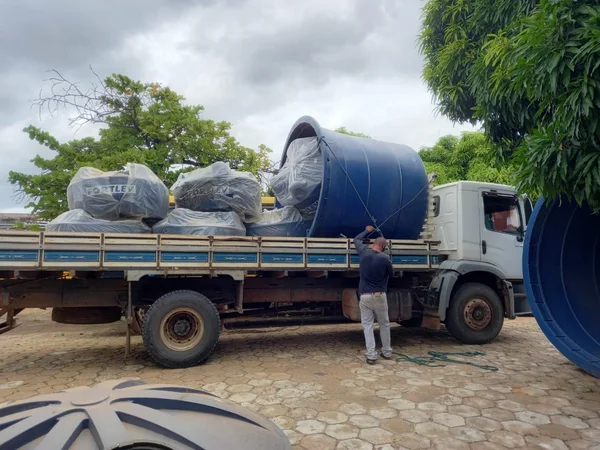 Governo entrega 102 kits de abastecimento de água no Norte do estado