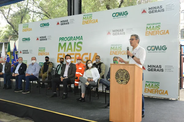 Governador destaca processo para que o mineiro volte a ter energia em quantidade e qualidade