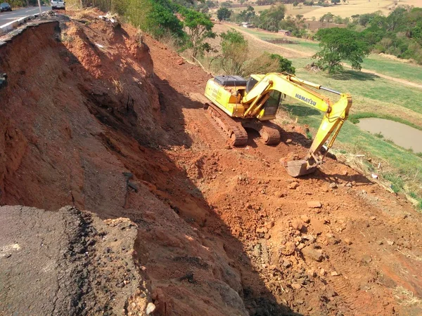 Rodovia AMG-2505, no Triângulo Mineiro, será interditada para obras por 20 dias