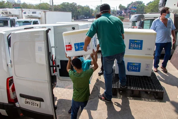 Estado distribui mais 585 mil doses de vacinas contra a covid-19