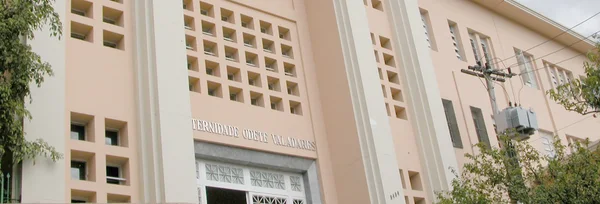 Fhemig abre vagas para profissionais de saúde em Belo Horizonte e Juiz de Fora