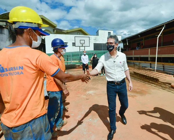 Escola Estadual Carlos Trivellato, em Ponte Nova, foi contemplada com recursos para melhorias no programa Mãos à Obra na Escola