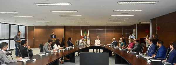Estado e entidades do comércio firmam parceria para fomentar o turismo 