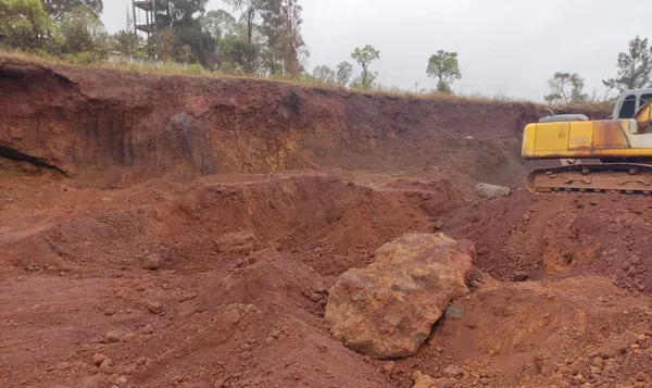 Operação da PMMG combate extração ilegal de minério de ferro