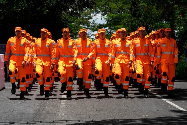 Corpo de Bombeiros de Minas forma mais 148 soldados