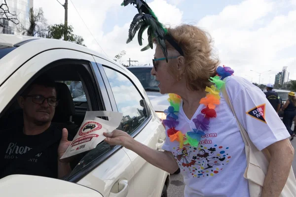 DER-MG realiza blitz educativa de Carnaval em Belo Horizonte