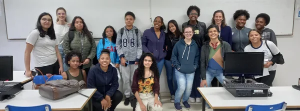 Projeto da Universidade de Lavras com escola estadual busca atrair mais meninas para a área das Ciências Exatas