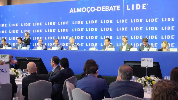 Governador apresenta oportunidades e o potencial econômico de Minas Gerais durante evento na capital paulista