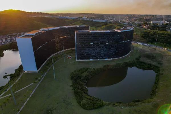 Projeto de Lei Orçamentária prevê aumento do déficit do Estado para 2024