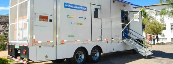 Oficina Ortopédica Itinerante do Governo de Minas leva esperança e mobilidade a milhares de pessoas com deficiência física no estado