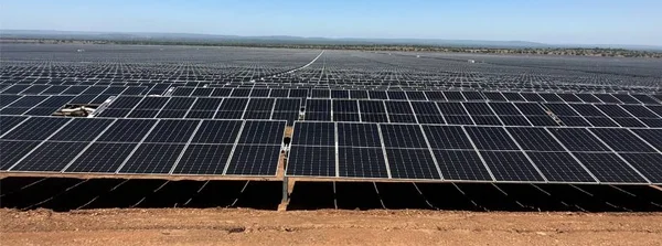 Secretaria de Governo participa da inauguração da quinta maior usina de energia solar do Brasil