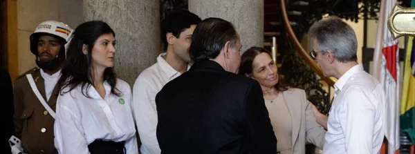 Minas Gerais se despede do ex-governador Alberto Pinto Coelho