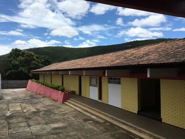 Governo de Minas já investiu R$ 4,5 bi para fortalecer a infraestrutura da rede estadual de ensino 