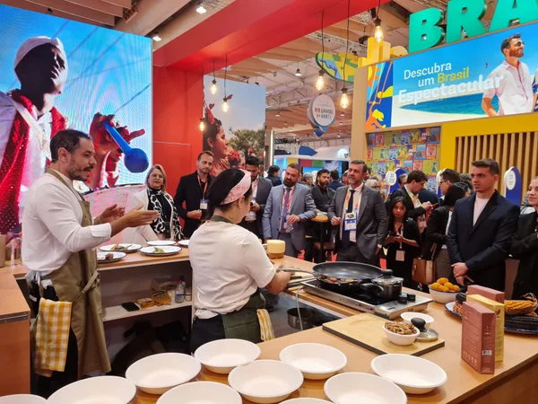 Cozinha Mineira conquista o presidente de Portugal e o público no primeiro dia da Bolsa de Turismo de Lisboa