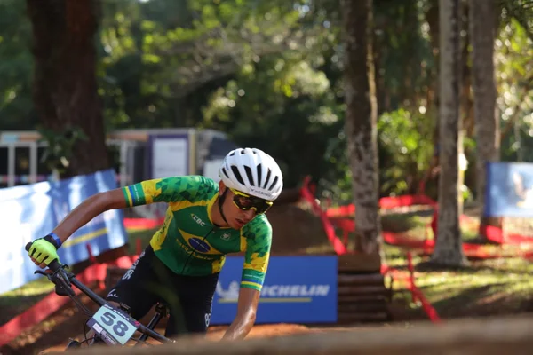 Alex Malacarne foi o destaque do Brasil no segundo dia da Copa do Mundo de Mountain Bike, em Araxá