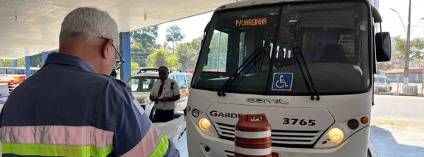 Operação Ponto Final termina segundo dia de fiscalização com 13 ônibus retirados de circulação